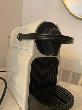 Cafetera Nespresso Krups Blanca