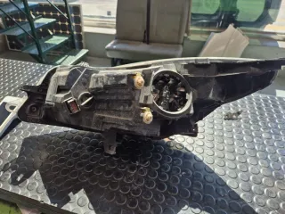 Faros Opel Insignia 2015