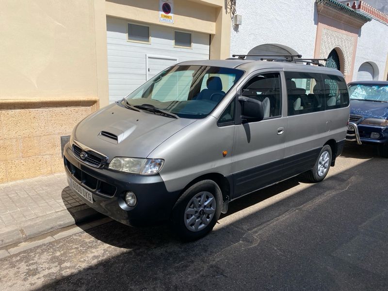 Hyundai H-1 2005 - foto 1