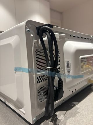 Microondas Taurus Compacto 700W 20L + Grill