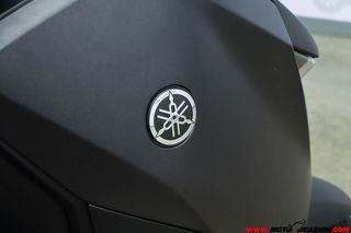 YAMAHA X-MAX 300 -APTA A2-