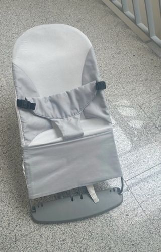 Hamaca para bebé gris