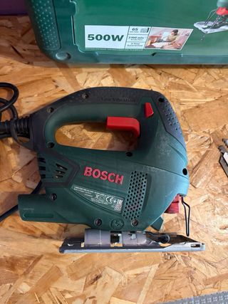 Sierra de calar Bosch PST 650 500W + maletín + hoj