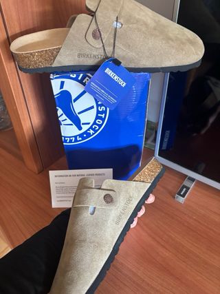Zuecos Birkenstock Beige