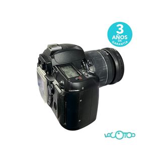 Cámara Nikon D70 + Objetivo 28-200mm -E0150383CV-