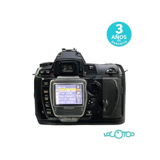 Cámara Nikon D70 + Objetivo 28-200mm -E0150383CV-