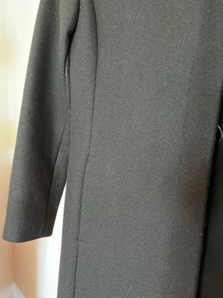 Abrigo Negro Zara Talla XS