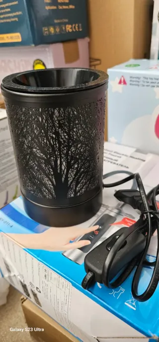 Calentador de cera LED con diseño de árbol