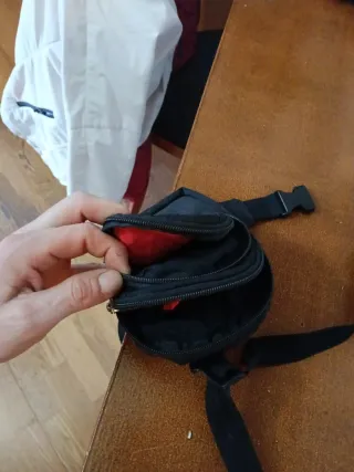 Bolsito pierna motero negro