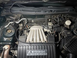 Mitsubishi Galant 2001