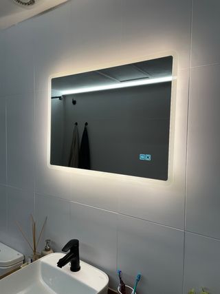 Espejo LED 70x50 cm como nuevo