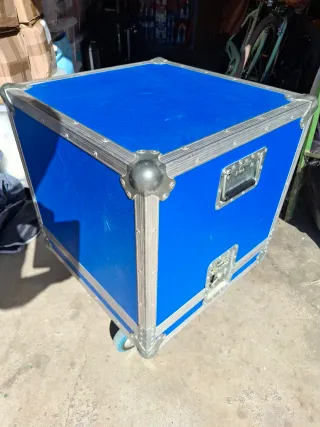 Amplificador Bajo Markbass CMD 151P + Caja
