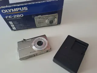 Cámara digital Olympus FE-280