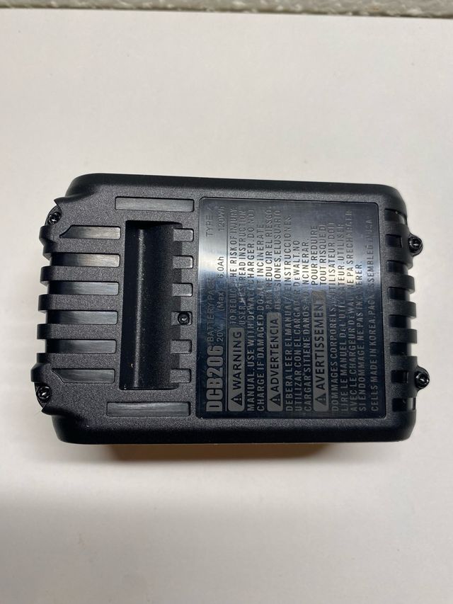 Batería Dewalt 20V XR 6Ah - NUEVO