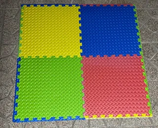 30 Piezas Goma Eva Puzzle Colores