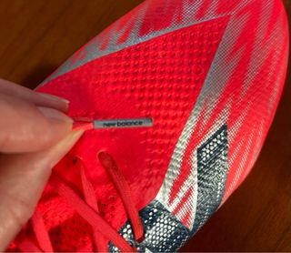 Scarpe da calcio New Balance rosse