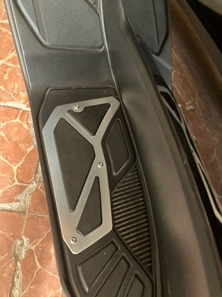 Yamaha NMAX 125cc Negra y Gris con 3060 km
