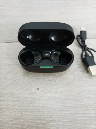 Base Caja de carga de  Auriculares Sony WF-1000XM4