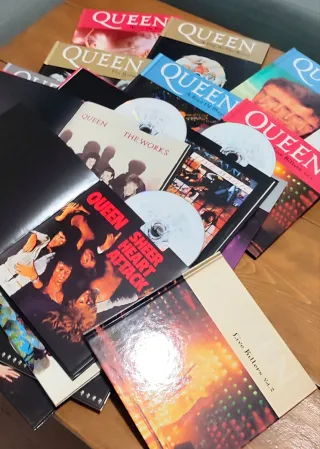 Pack CD-Libros Queen