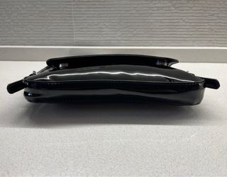 Borsa a spalla nero lucido nuova mai usata