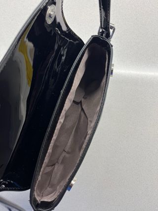 Borsa a spalla nero lucido nuova mai usata