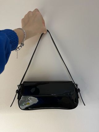 Borsa a spalla nero lucido nuova mai usata