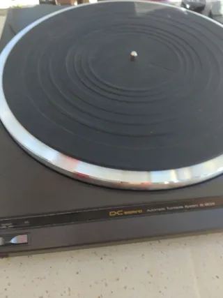 Tocadiscos Technics Negro