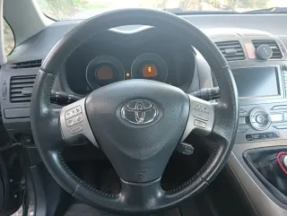 Toyota Auris 2008
