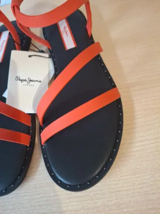 Sandalias Pepe Jeans Mujer Negras y rojas