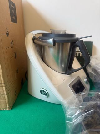 Bimby TM5 completo di accessori in garanzia