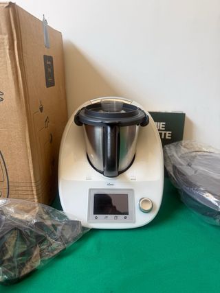 Bimby TM5 completo di accessori in garanzia