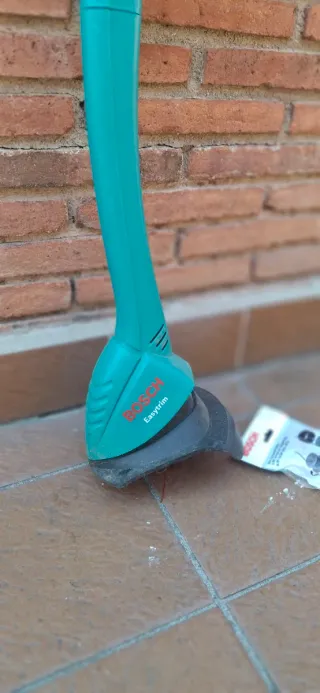 Cortacésped Eléctrico Bosch Easytrim