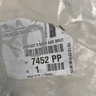 MOLDURA PARAGOLPES TRASERA DERECHA PEUGEOT 308