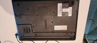 Fujitsu Siemens Amilo Li 2727 Portátil Negro