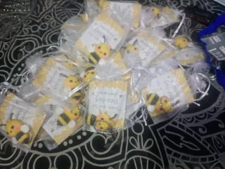 Llaveros de abeja Kawaii con tarjeta (Lote)
