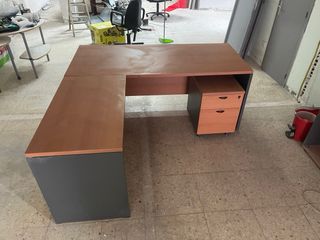 Mesa de oficina modular 180x180x60