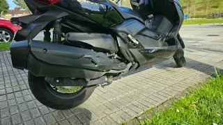 Yamaha XMAX 400 ABS Negra