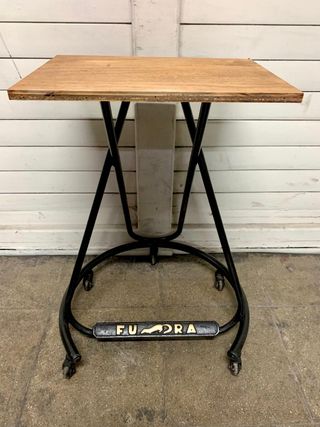 Mesa auxiliar vintage industrial