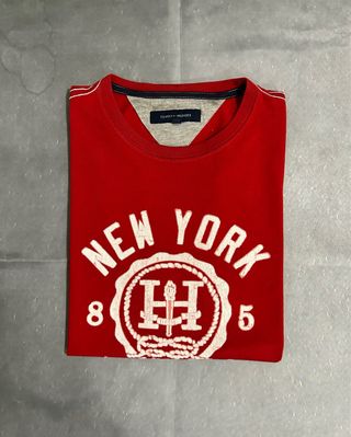 T-shirt Tommy Hilfiger rossa taglia M