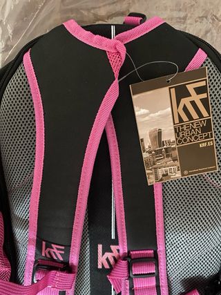 Mochila Negra y Rosa The New Urban Concept