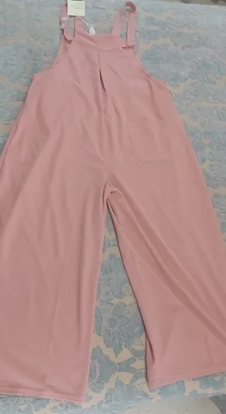 Mono peto casual Waffle tirantes ajustables.