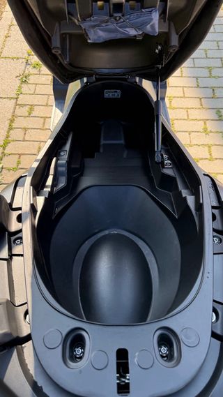 Voge SR4 RADAR 350cc (2025) - Motor BMW