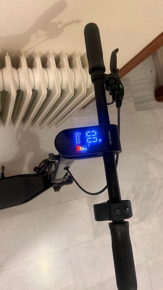 Monopatín Eléctrico Cecotec Bongo D30