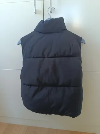 Chaleco acolchado Bershka azul talla XS reversible
