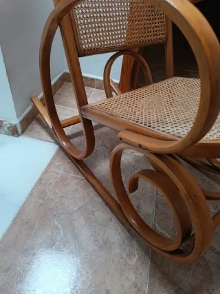 Mecedora de madera