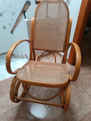 Mecedora de madera