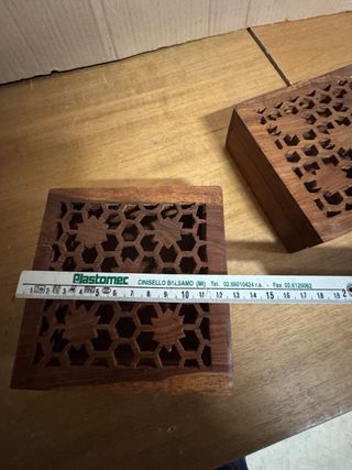 Scatole portagioie in legno intarsiato