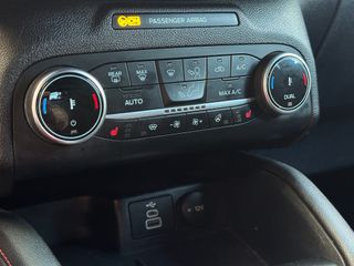 FORD Kuga STLine 2.5 Duratec PHEV 165kW Auto