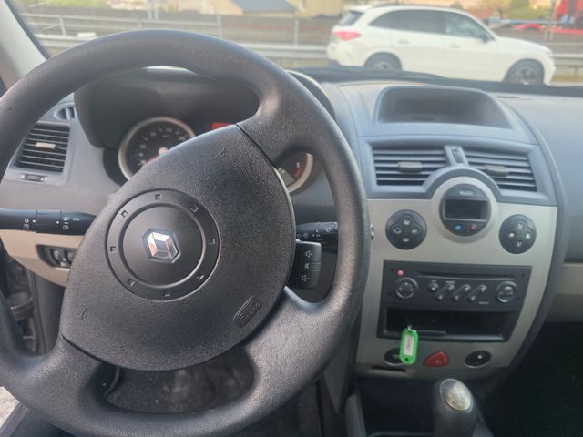 Renault Megane 2004