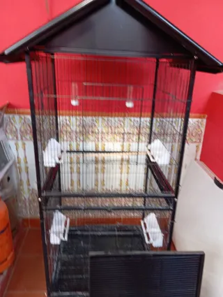 Jaula grande para pájaros